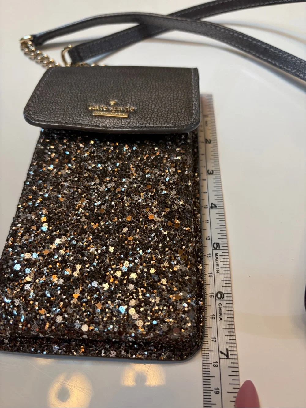 #792 kate spade Metallic Charcoal Pebbled Leather Phone Pouch with Glitter Trim
